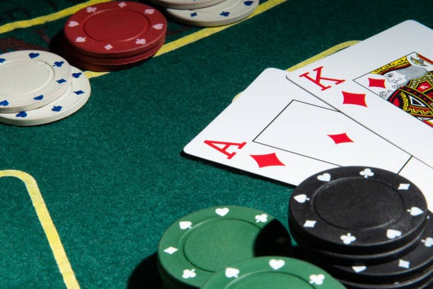 Live dealer camera angle during Sic Bo round on stray